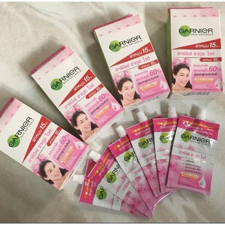 KEM DƯỠNG DA CAO CẤP GARNIER HỘP 6 GÓI