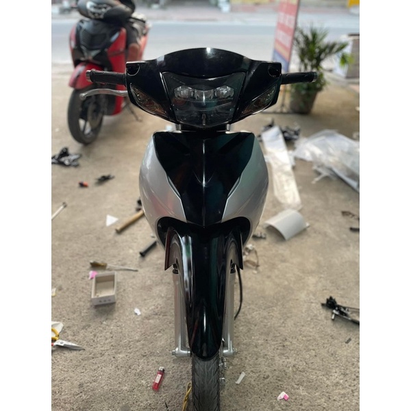 Decal màu ghi bạc 3 lớp, Chuyên dán đổi màu ô tô, xe máy