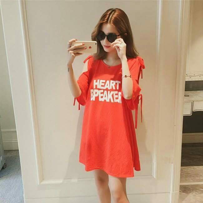 đầm khoét vai thắt nơi