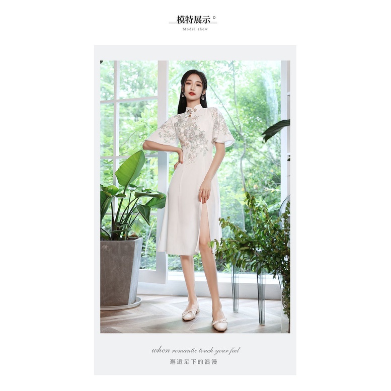 Đầm Sườn Xám Màu Trắng Phong Cách Trung Hoa Thời Trang Mùa Thu Cho Nữ