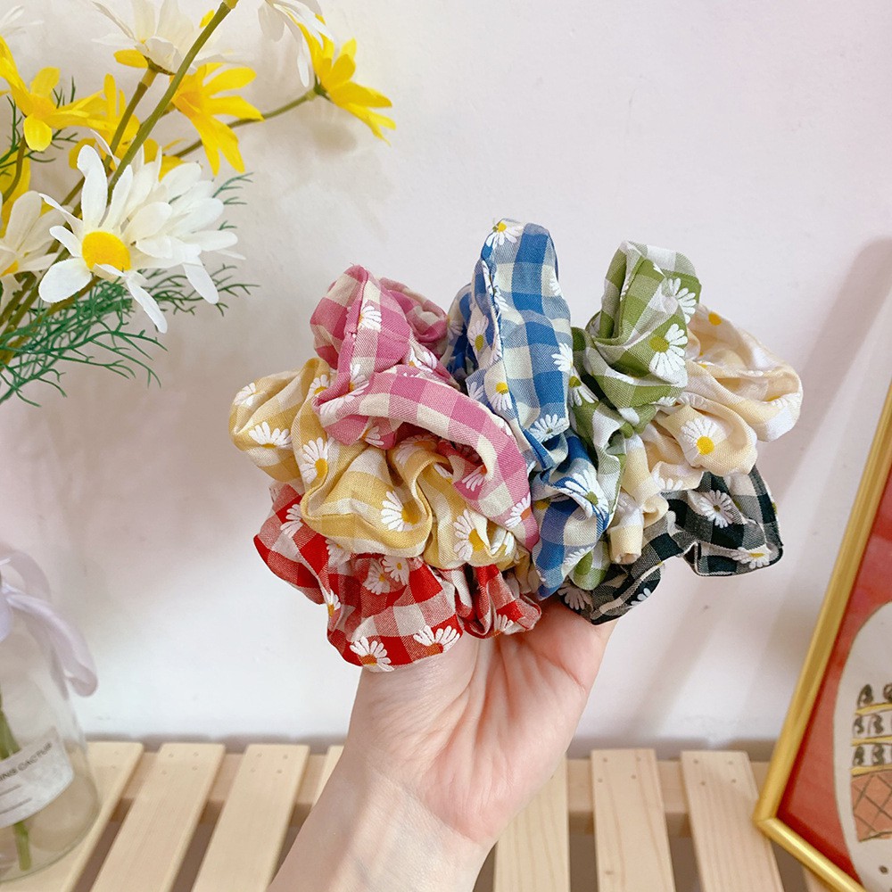 Scrunchies Cột Tóc Hoa Cúc Caro Vintage Hot Trend