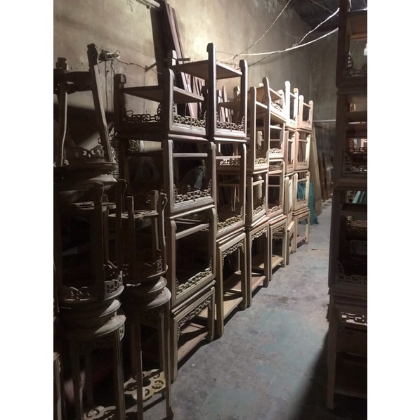 Ghế đôn vuông mặt ghế 35 x35 cm, kết hợp giữa gỗ và đá chân có đế, phun bóng, thích hợp kê tượng phật, chậu hoa