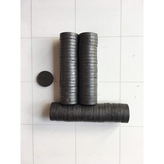 Nam châm đen Ferrite 20x3mm, nam châm đen