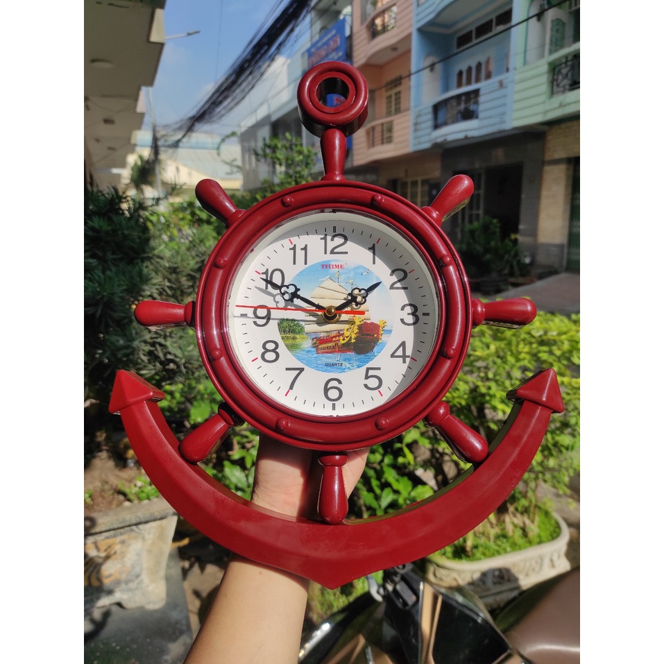 Đồng Hồ Treo Tường Hình Mỏ Neo TiTime 37x30cm