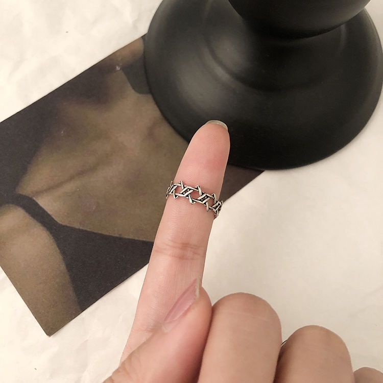 Nhẫn đeo ngón trỏ phong cách retro đơn giản