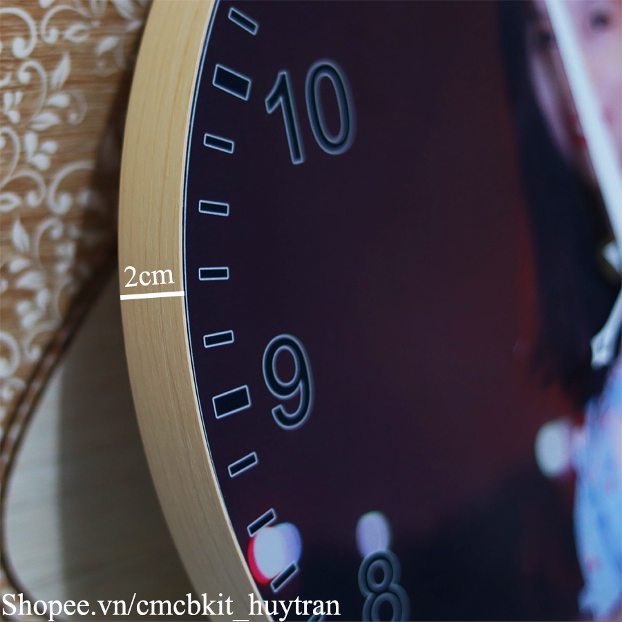 Đồng hồ tráng gương treo tường in hình theo yêu cầu, máy quartz, kim trôi, dày 2 cm. trang trí nhà cửa, quà tặng.