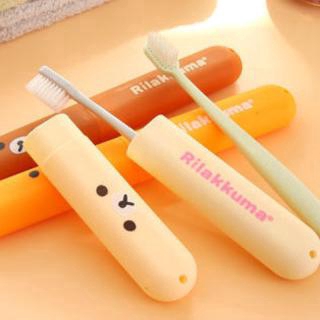 Set 2 Hộp Đựng Bàn Chải Đánh Răng Hình Gấu Đáng Yêu Màu Sắc Ngẫu Nhiên