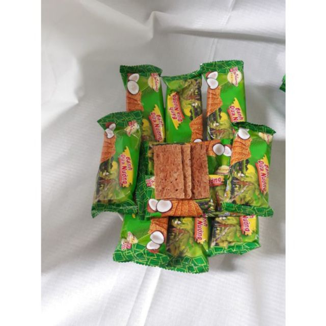 ( siêu tiết kiệm) : Combo 50 gói  Bánh Dừa Nướng hiệu Mỹ Phương - Đặc Sản Đà Nẵng làm quà.