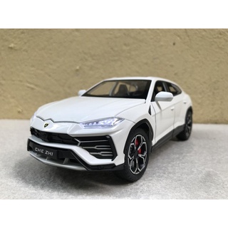 Mô hình xe lamborghini urus 2022 - 1:24