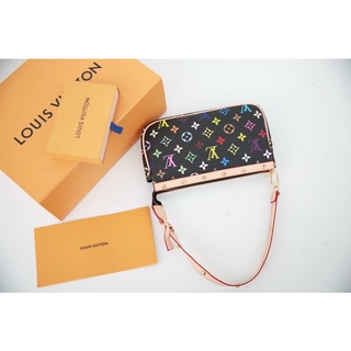 Túi Lv Pochette Viền Đinh