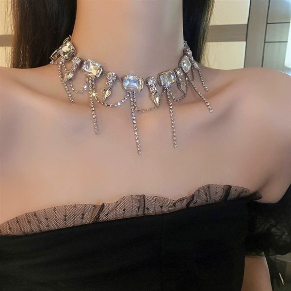Dây Chuyền Đính Kim Cương Sang Trọng Phong Cách Âu Mỹ