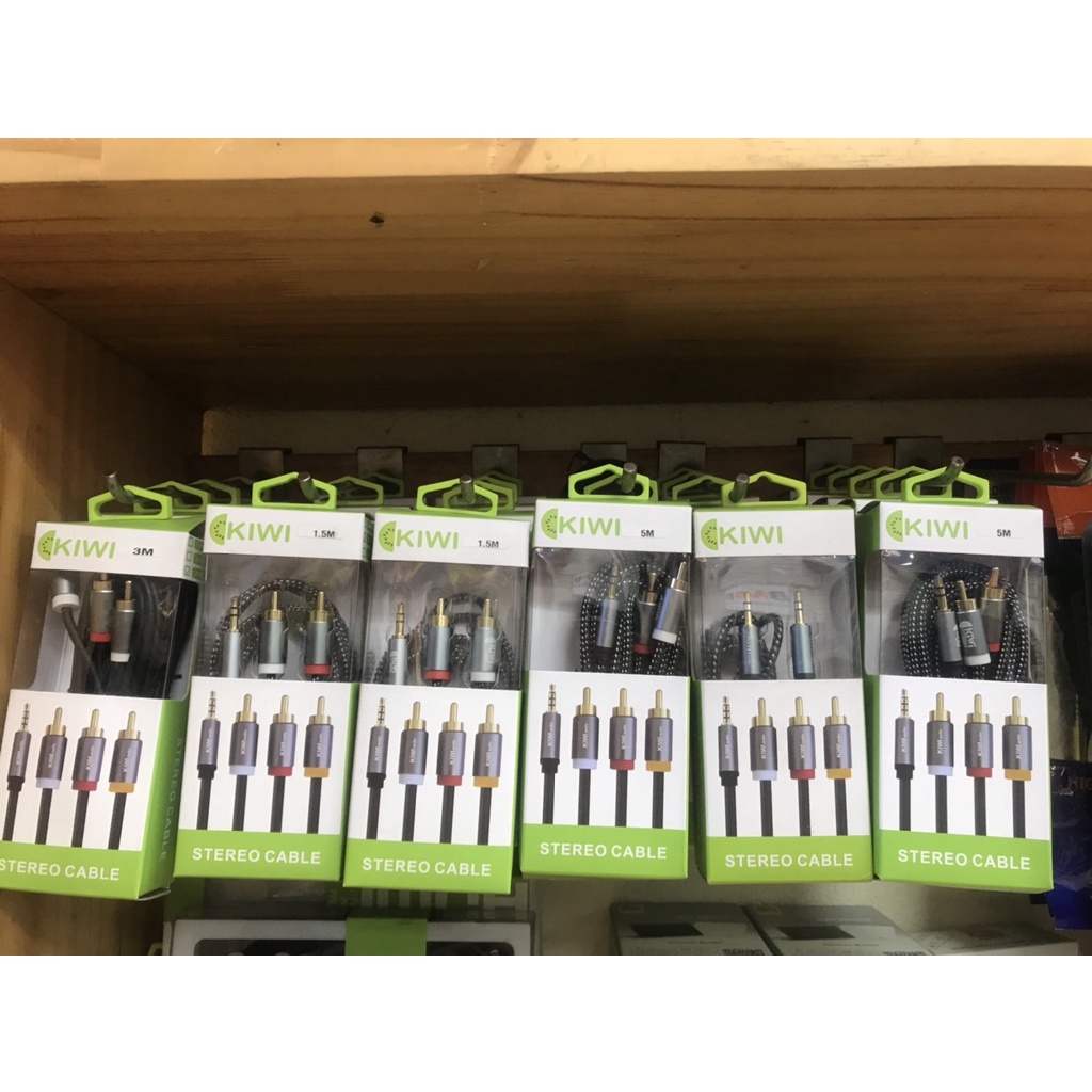 Cáp Kiwi 3.5mm ra 3.5mm. Dây AUX truyền tín hiệu âm thanh hai đầu 3.5mm dài 1,5m. Dây AV KIWI 3.5 to 3.5