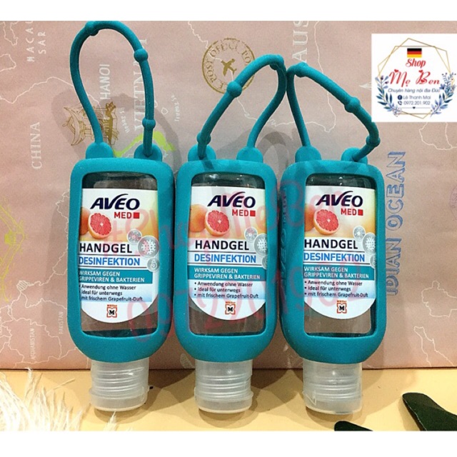 Gel rửa tay khô diệt khuẩn AVEO VÀ ISANA có dây treo cực thơm và tiện lợi.