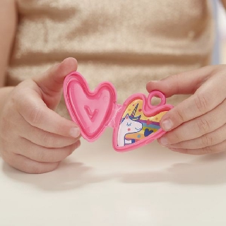 Đồ chơi BABY ALIVE -Bé Suri dự tiệc sinh nhật -E8719