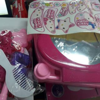 Đồ chơi bàn trang điểm Hello kitty