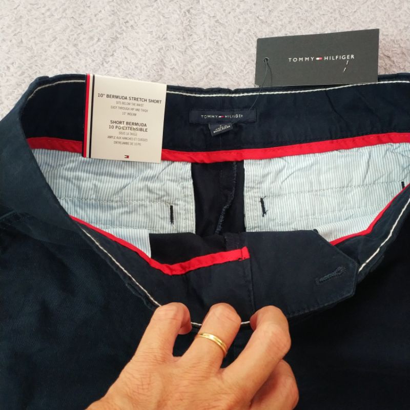 Quần short kaki Nữ.. TOMMY HILFIGER.. AUTHENTIC