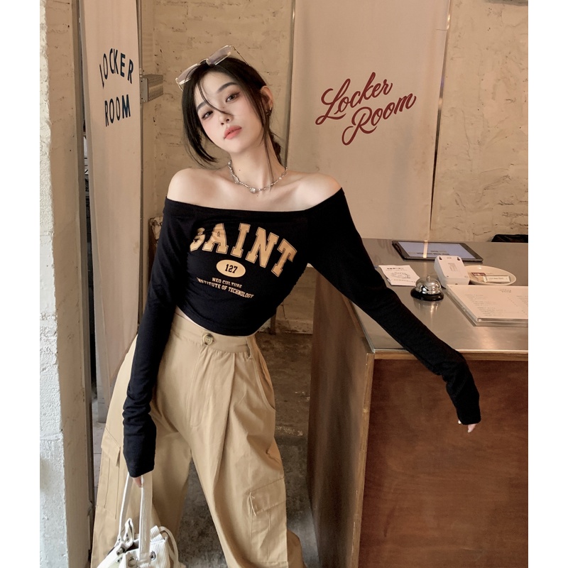 「MOTEL7」Bộ Áo Thun Tay Dài Cổ Xếp Ly In Họa Tiết + Quần Yếm Ngắn Ống Rộng Thẳng Thời Trang Phong Cách Mỹ