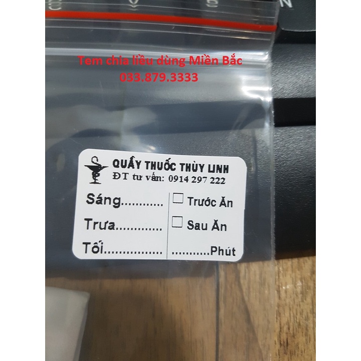COMBO TIẾT KIỆM_ 3 cuộn tem chia liều dùng và 1 kệ gỗ