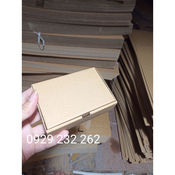 50 Hộp Carton nắp gài 12x8x4cm