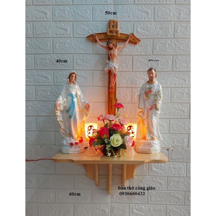 Kệ bàn thờ công giáo gỗ thông 50x25 kiểu 3 chân đỡ, để được 2 tượng cao 30cm hoặc 40cm