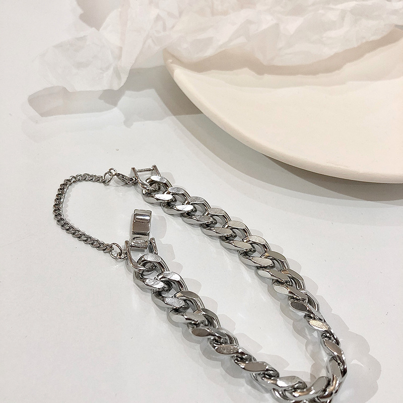 Vòng Tay Tua Rua Kim Loại Màu Sắc Phong Cách Cá Tính 22692