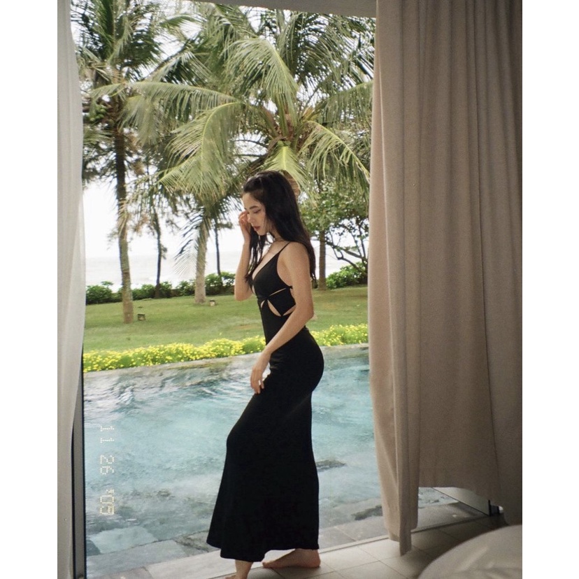 Đầm hai dây dài suông cut eo siêu quyến rũ