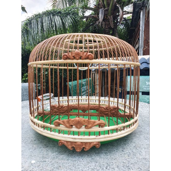 Lồng mây gỗ đỏ