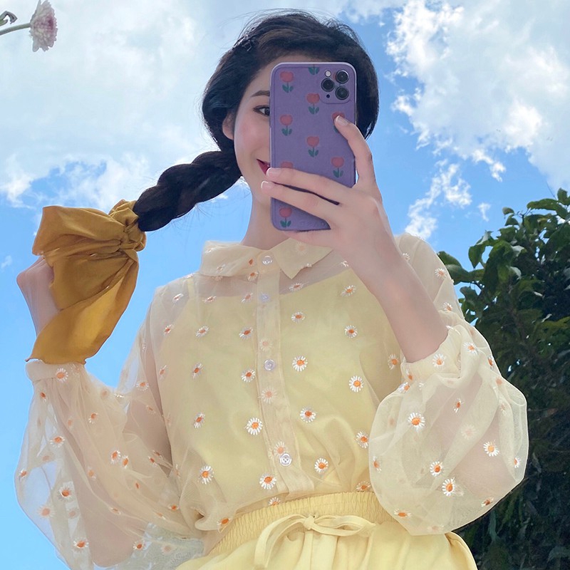 Áo khoác hoa cúc phong cách hàn quốc thời trang hè đi biển sành điệu