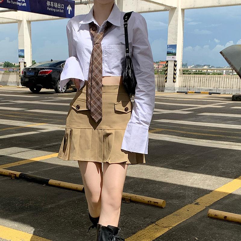 Set áo sơ mi lửng + quần Short lưng cao thời trang xuân thu 2021 dành cho nữ | BigBuy360 - bigbuy360.vn