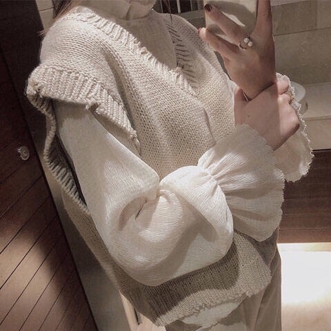 Áo Sweater Dệt Kim Không Tay Cổ Chữ V Phối Ren Xinh Xắn Theo Phong Cách Xuân Thu Hàn Quốc | BigBuy360 - bigbuy360.vn