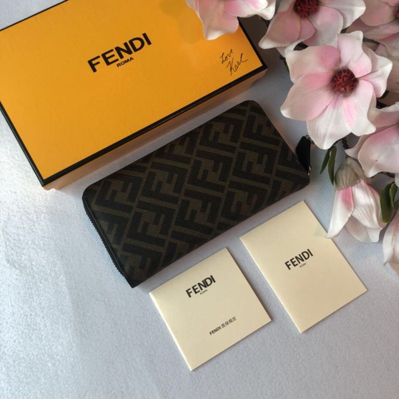 ví da nam nữ cầm tay dáng dài kéo khóa họa tiết chữ F Fendi FD