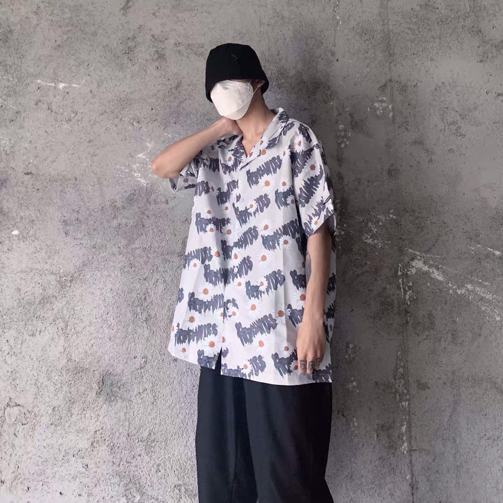 ÁO POLO CỔ BẺ LOANG HOA CÚC - ÁO SƠ MI TAY LỠ IN HOA CÚC TRẮNG ĐEN ULZZANG