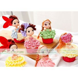 BÚP BÊ CHIBI TRANG TRÍ BÁNH KEM Bánh búp bê cho bé gái