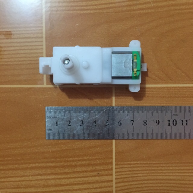 Động cơ giảm tốc trắng giá rẻ DC 3 - 5 VDC motor giảm tốc chế mô hình, đồ chơi, robot...