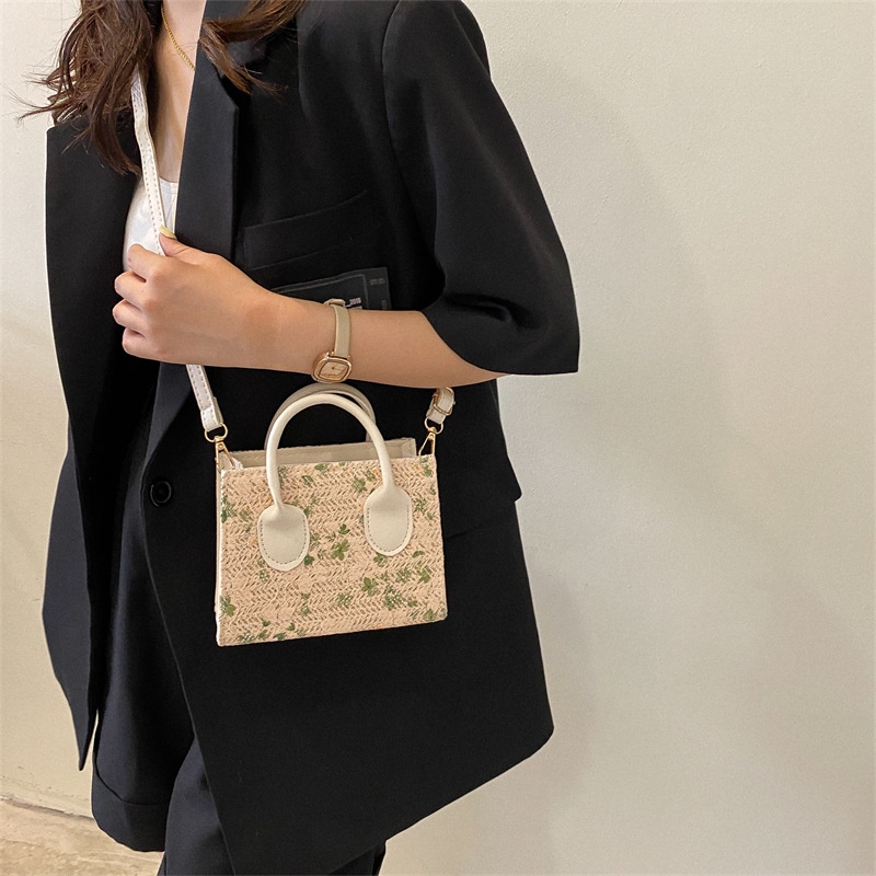 Túi cói JASMIN NOIR đính hoa thời trang phong cách cho nữ