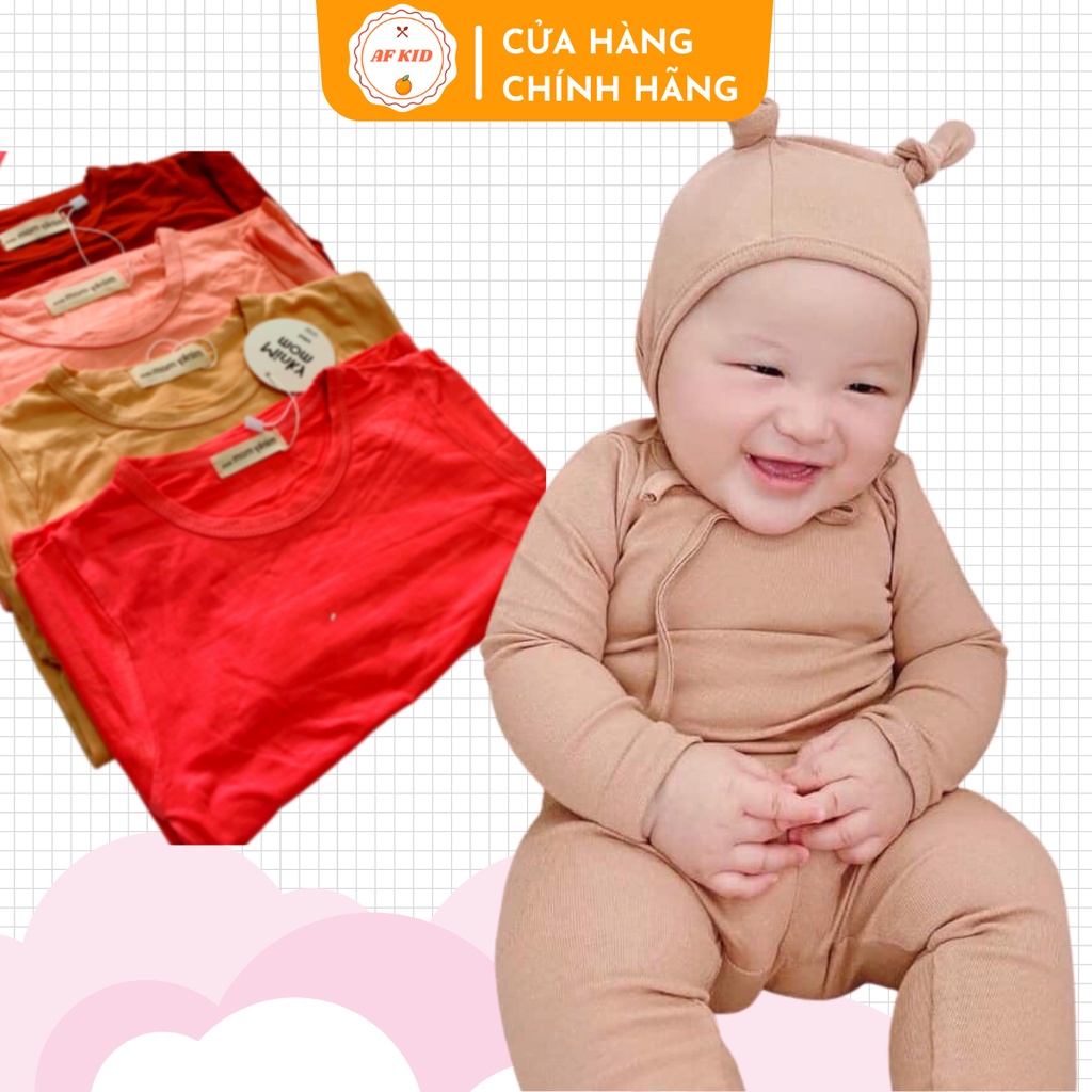 Bộ Mũ Tai Thỏ Cà Rốt Siêu Ấm Cho bé