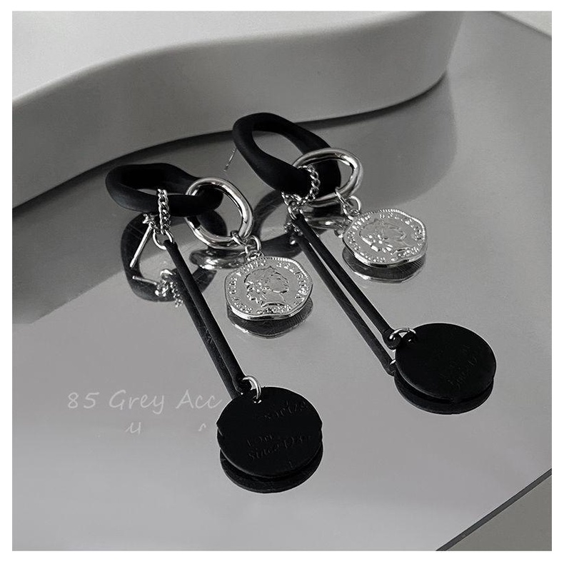 Khuyên Tai Hình Chân Dung Tròn Phong Cách Retro Phong Cách Mới 2022