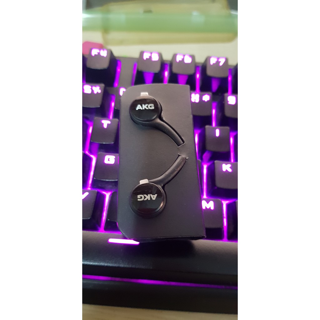 Tai nghe akg s10,s10plus chuẩn hãng,tặng hộp cực hot