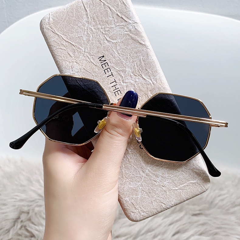 Kính Mát Thời Trang Cho Nam Nữ 2022