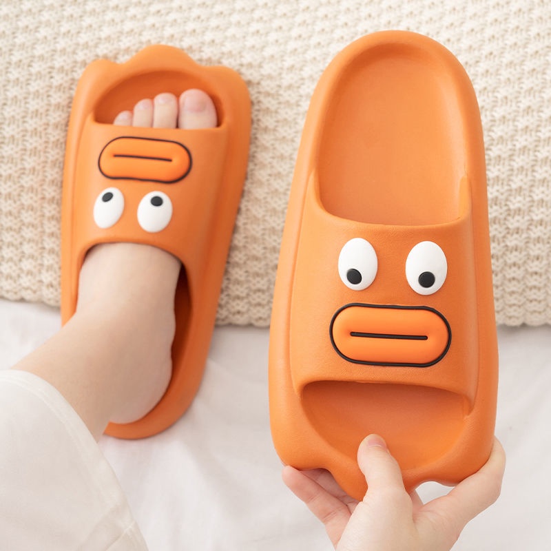 Đôi dép vui nhộn Dép Đi Trong Nhà Chống Trượt Họa Tiết Hoạt Hình Thời Trang Mùa Hè