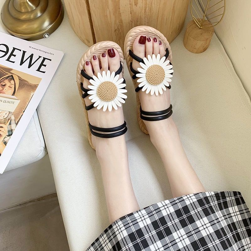 Giày Sandal Đế Dày Mềm Đính Hoa Cúc Thời Trang Mùa Hè Chzk HQ084