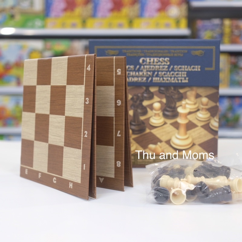 Cờ vua Spin Master  có thể gấp gọn
