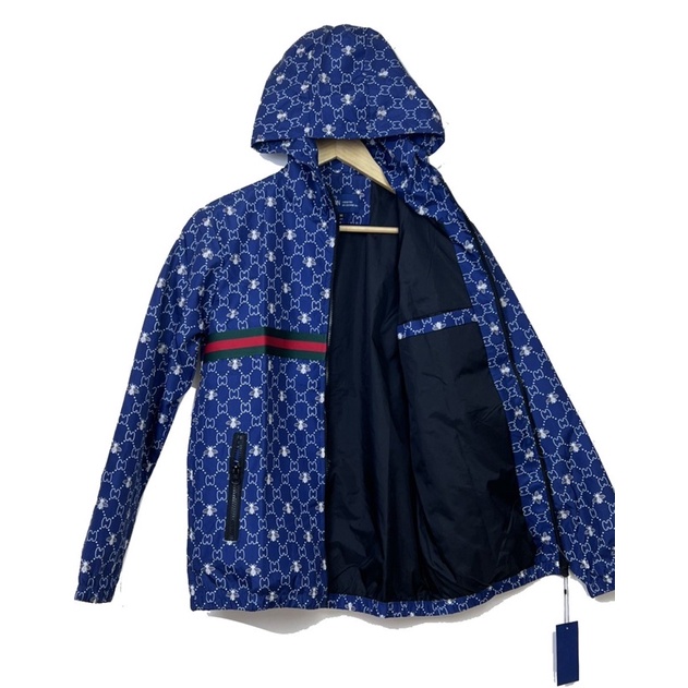 Áo khoác dù 2 lớp,tui kéo khóa 2 bên,tui trong tiện lợi GC1