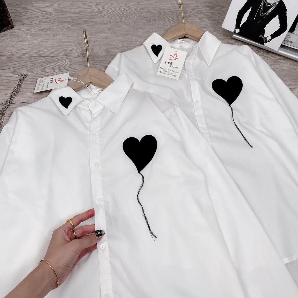 Áo Sơ Mi Trắng Thêu Hình Trái Tim Đen