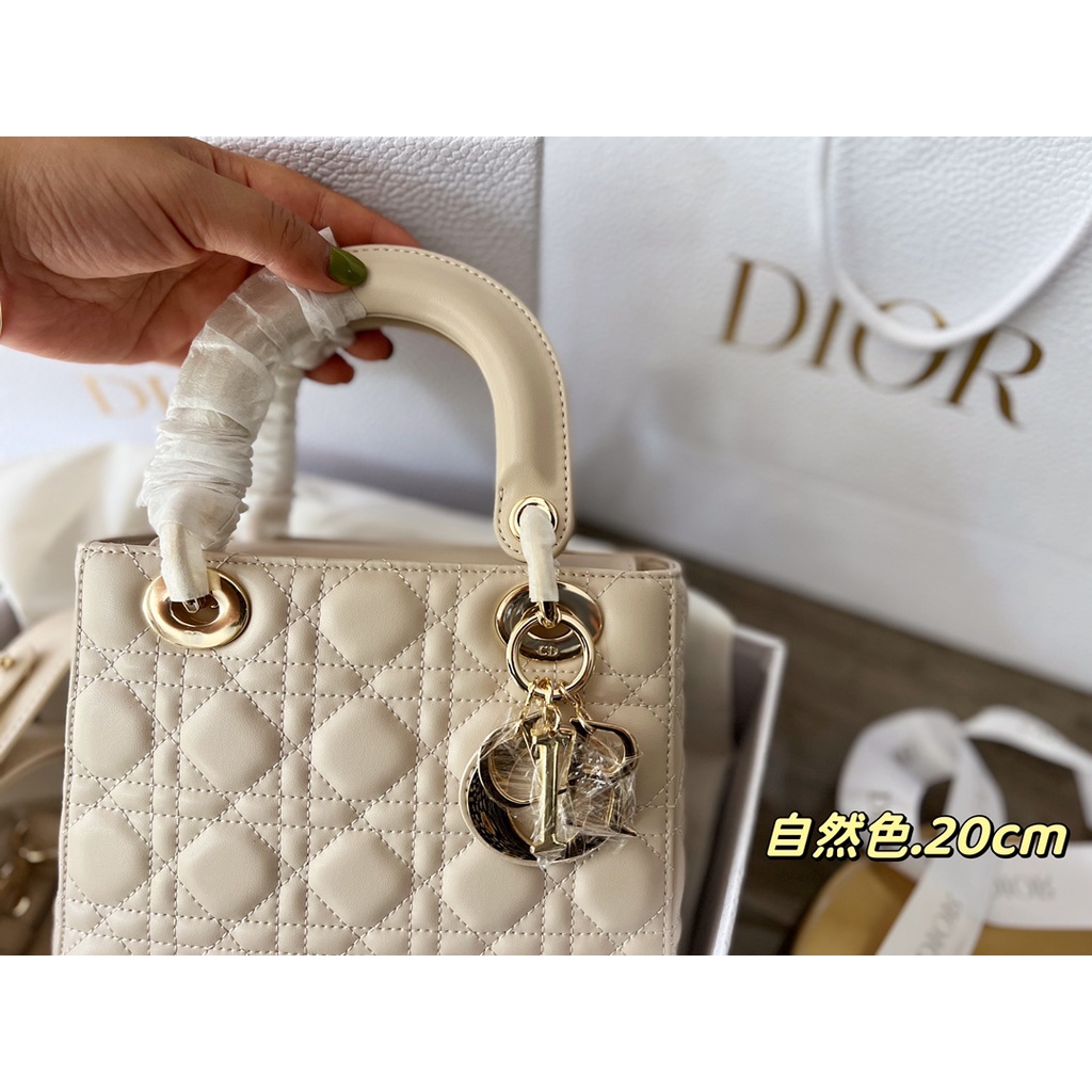 Túi xách nữ có dây đeo vai da thật 𝘿𝙞𝙤𝙧 CD cao cấp, đơn giản, sang trọng, quý phái