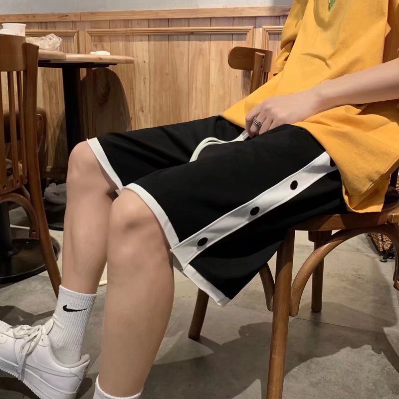 Quần Short Phối Nút Đơn Giản Thời Trang Hàn Quốc Cho Nam