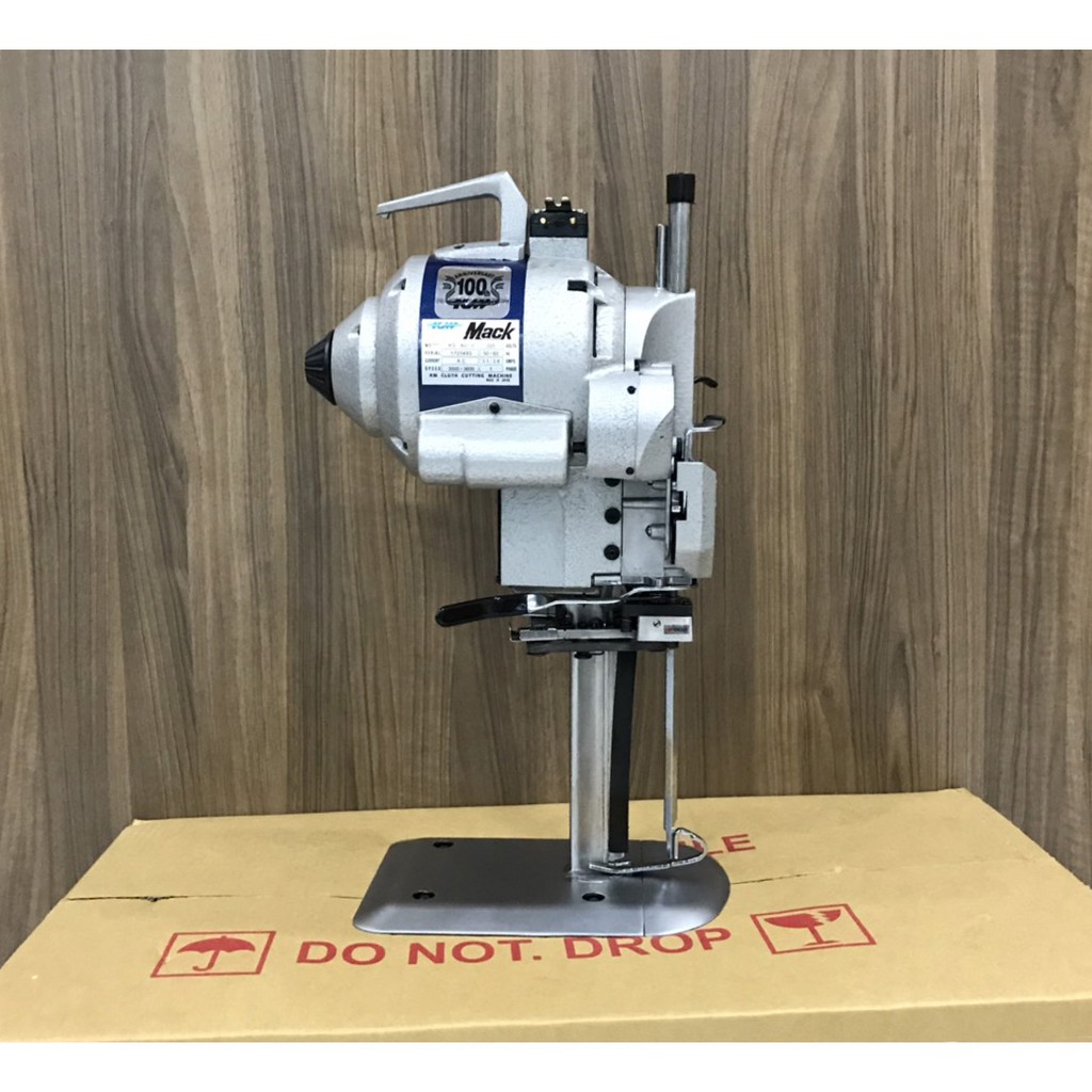 Máy cắt vải đứng KM - JAPAN