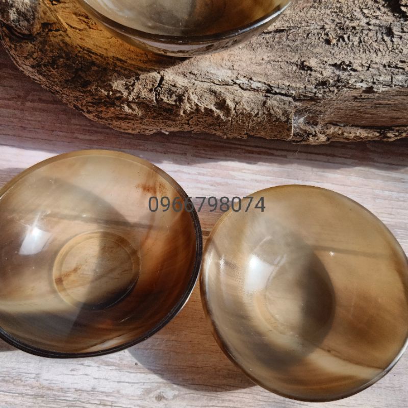 Bát sừng trâu tự nhiên rơi không vỡ, nhỏ nhẹ dễ cầm làm bát ăn dặm cho bé