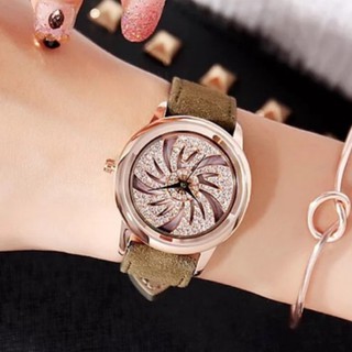 Đồng hồ nữ Mashali 15605 Hàng Chính Hãng dây da lộn mặt đá xoay