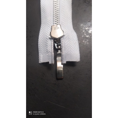 Dây kéo đầu kim loại